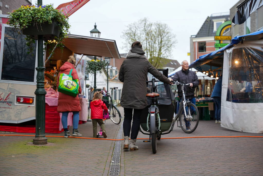 Weekmarkt verplaatst om meer parkeerplaatsen te creëren