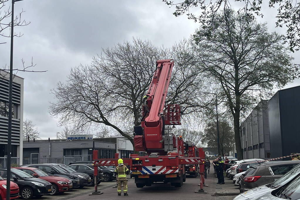 Bedrijf ontruimd door brandmelding