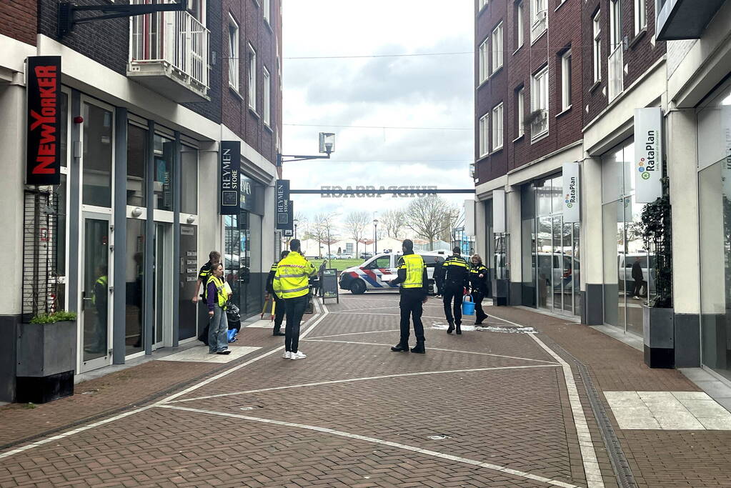 90-jarige vrouw overleden na aanrijding met bestelbus