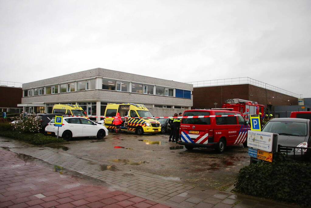 Meerdere personen gecontroleerd na vreemde lucht