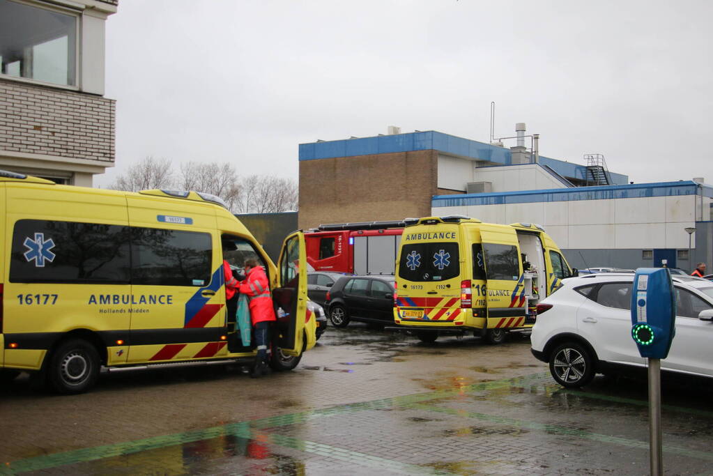 Meerdere personen gecontroleerd na vreemde lucht