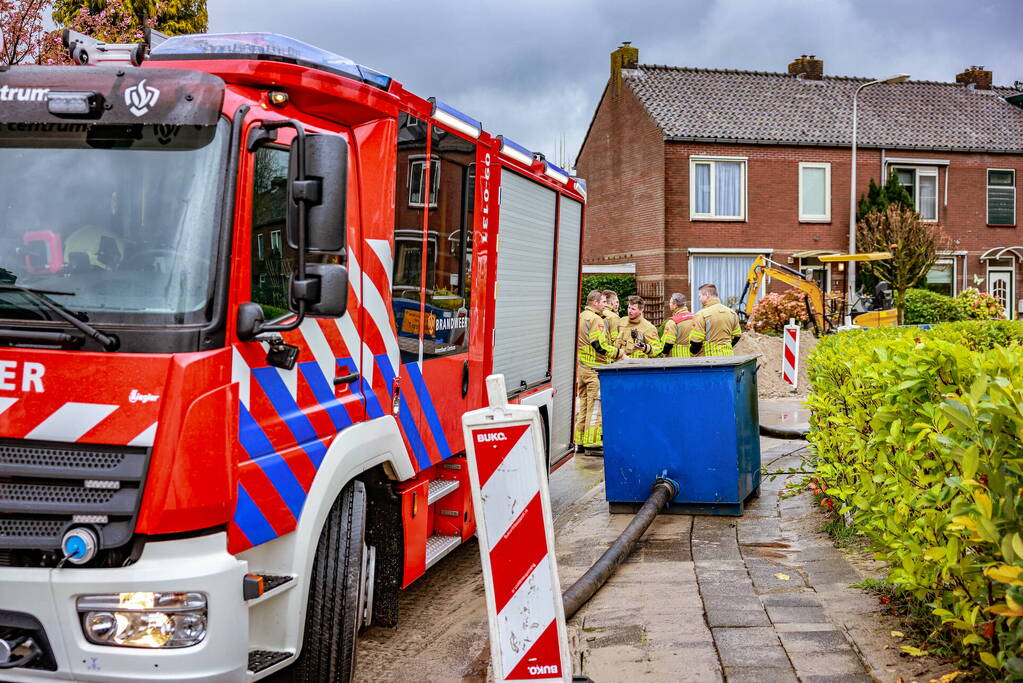 Gasleiding geraakt bij graafwerkzaamheden