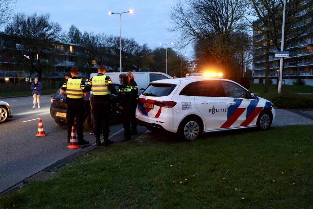 Veel schade bij botsing op kruispunt