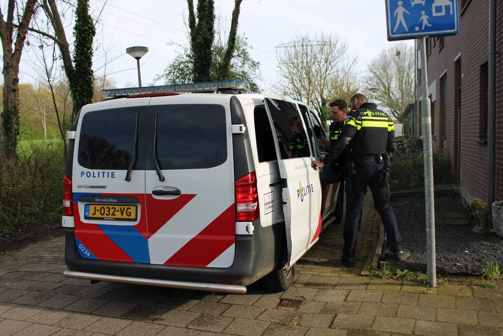 Aanhouding en gewonde bij incident in woning