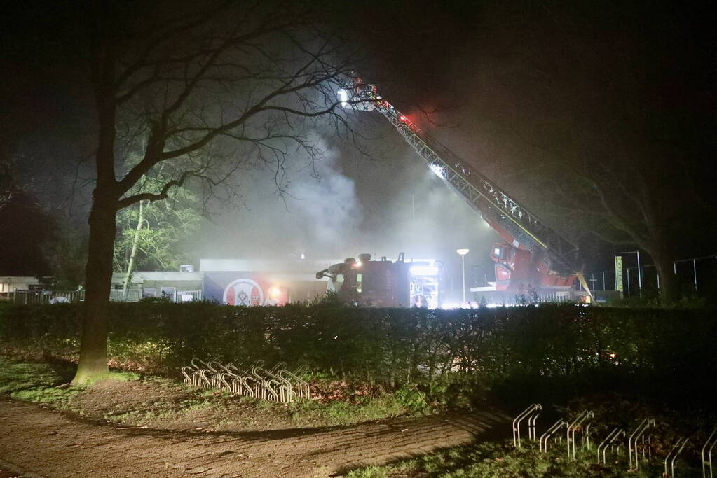 Grote brand in clubhuis van voetbalvereniging