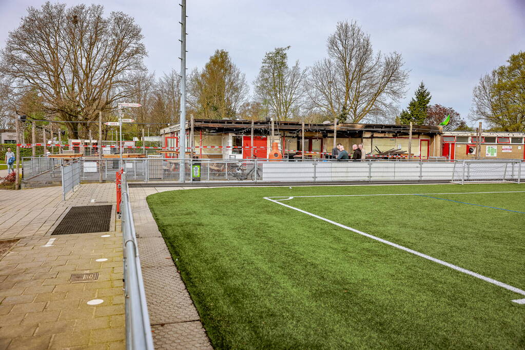 Voetbalwedstrijden afgelast na brand