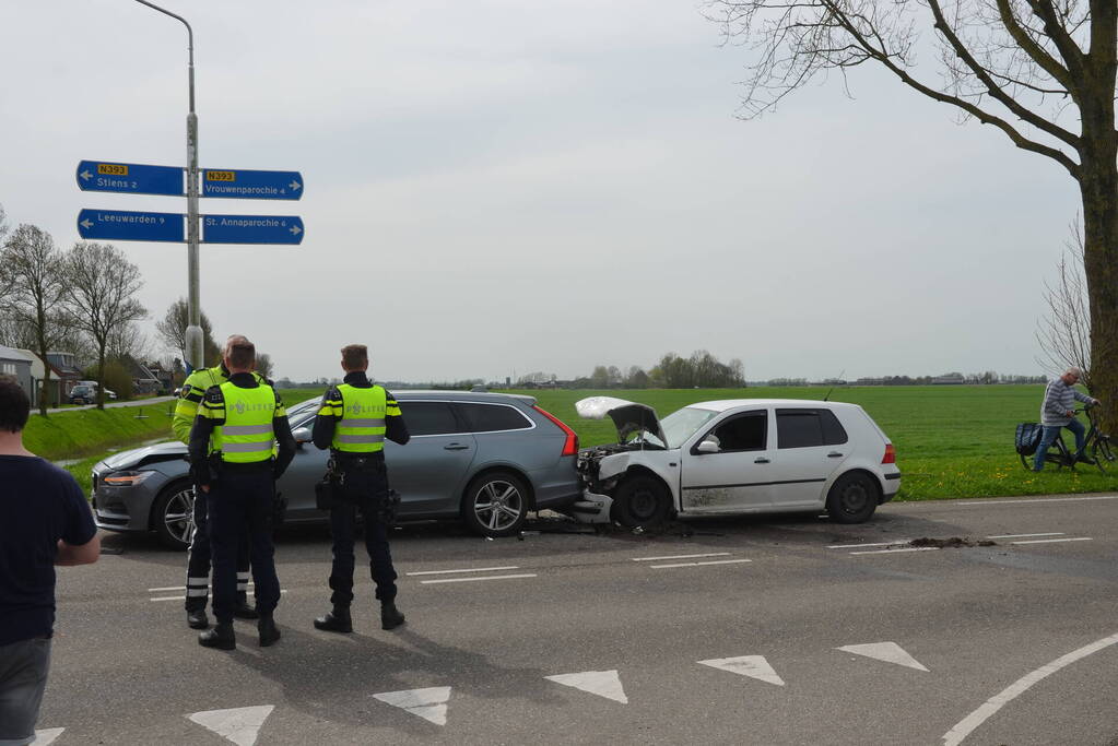 Hulpdiensten ingezet voor ongeval op kruising