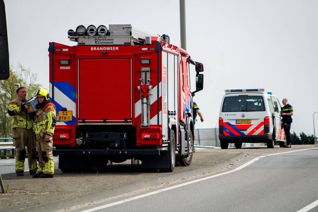 Brandweer ingezet voor rookontwikkeling bij auto