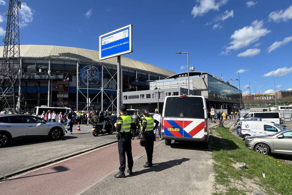 Grote drukte rondom Kuip in aanloop van klassieker