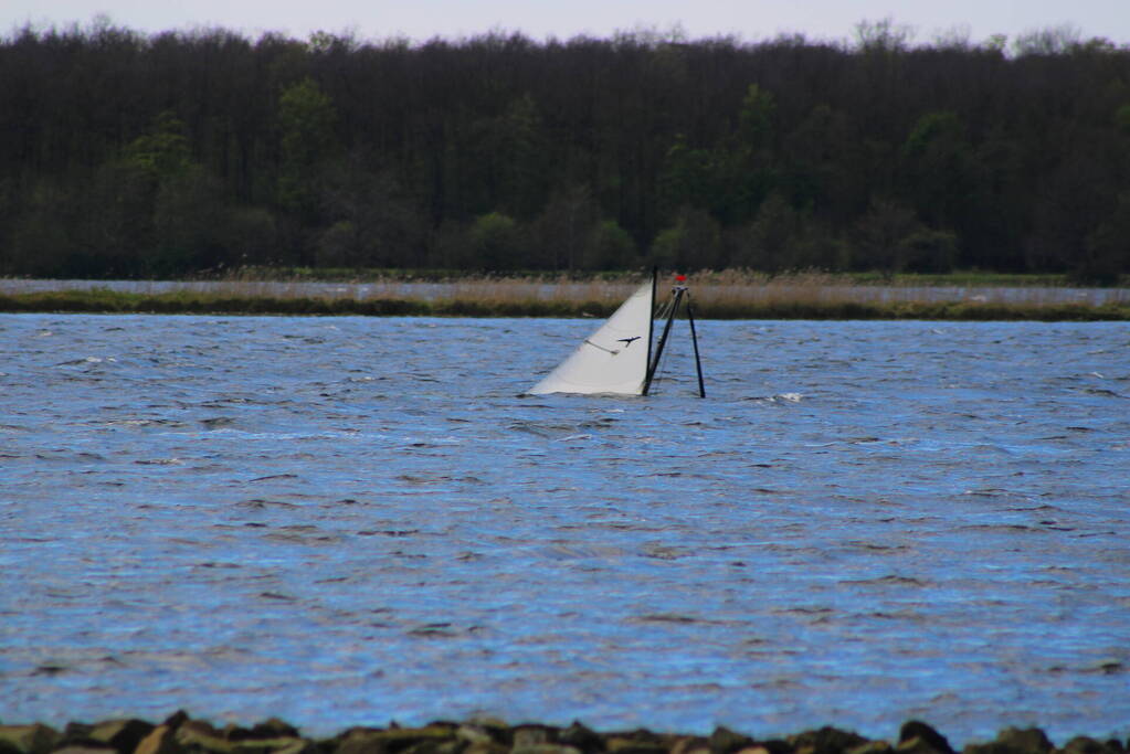 Zeilboot gezonken op Veerse meer