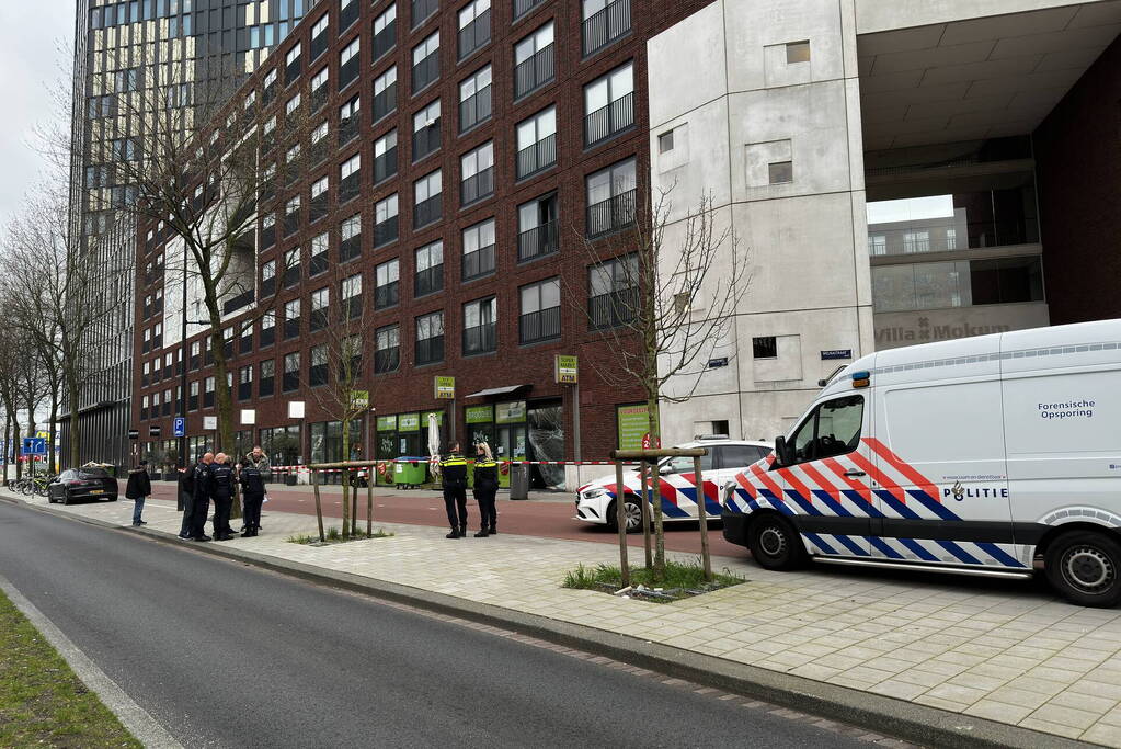 Veel schade bij ramkraak supermarkt