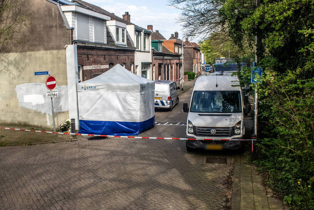 Groot onderzoek naar dodelijk steekincident in woonwijk