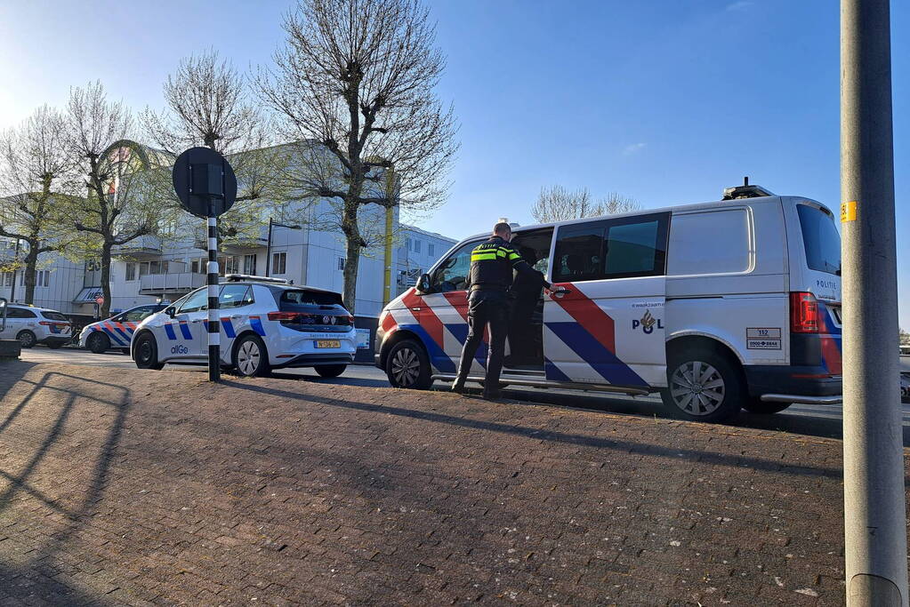 Straat afgezet wegens steekpartij