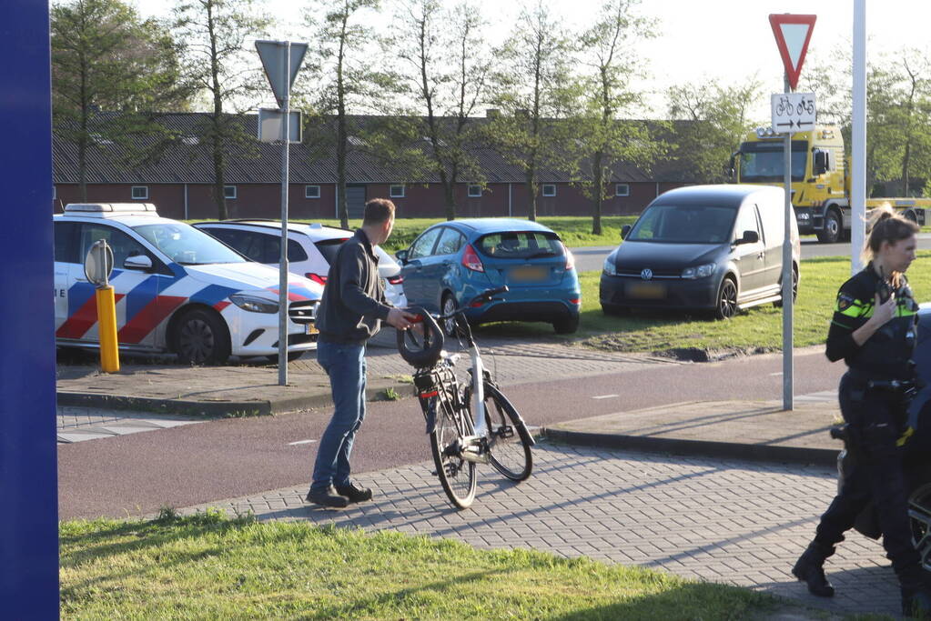 Fietster aangereden op fietspad