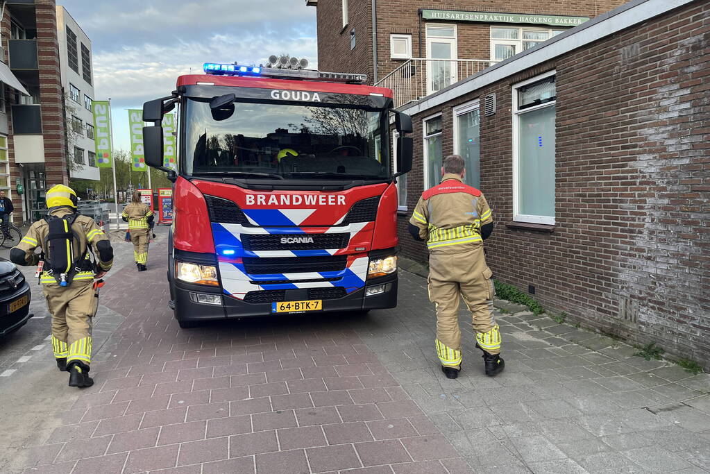 Kliko in brand tegen houten schuur