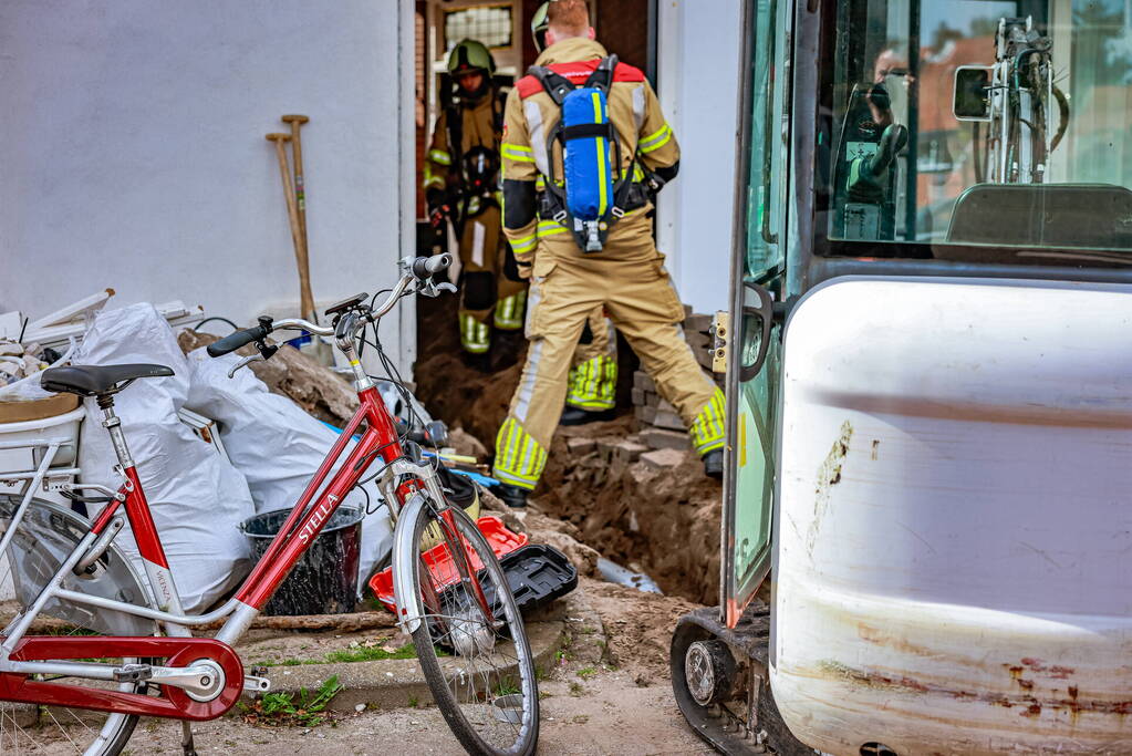 Gasleiding geraakt bij graafwerkzaamheden in woning