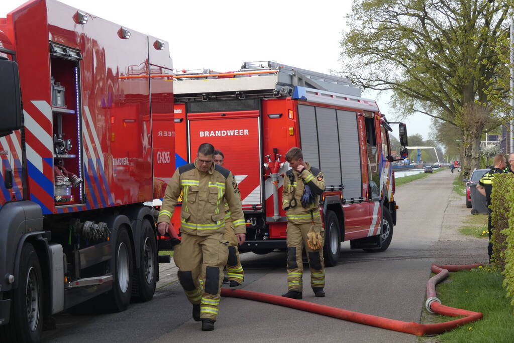 Veel rook bij brand in schuur