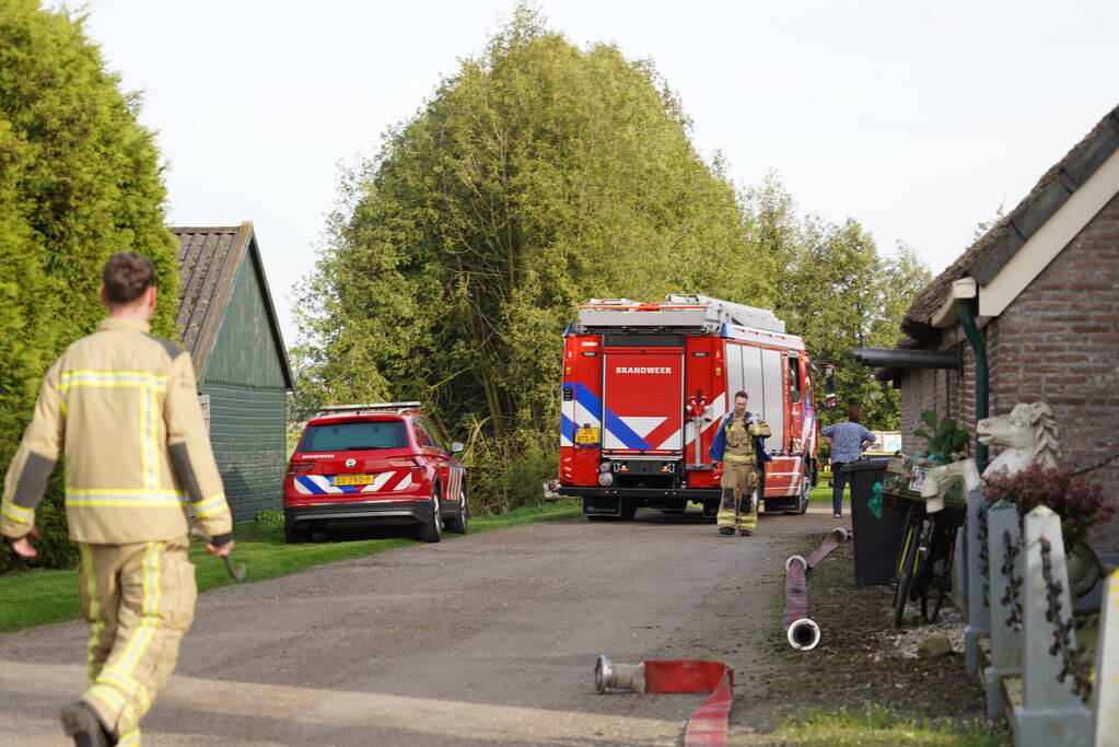 Veel rook bij brand in schuur