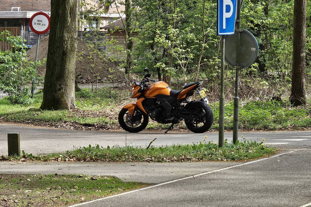 Motorrijder overleden na val, tweede raakt gewond