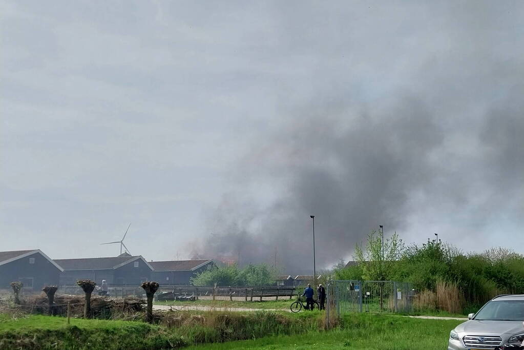 Grote uitslaande brand in restaurant