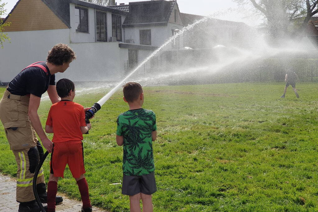 Brandweer bezorgt kinderen leuke dag op voorjaarsfair