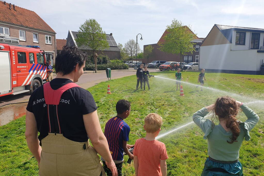 Brandweer bezorgt kinderen leuke dag op voorjaarsfair