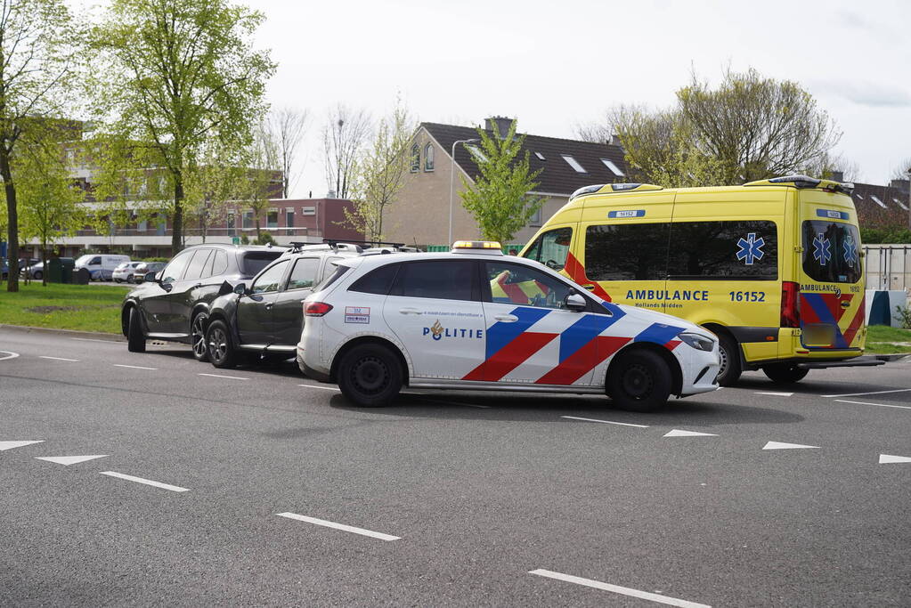 Kop-staartbotsing tussen twee voertuigen