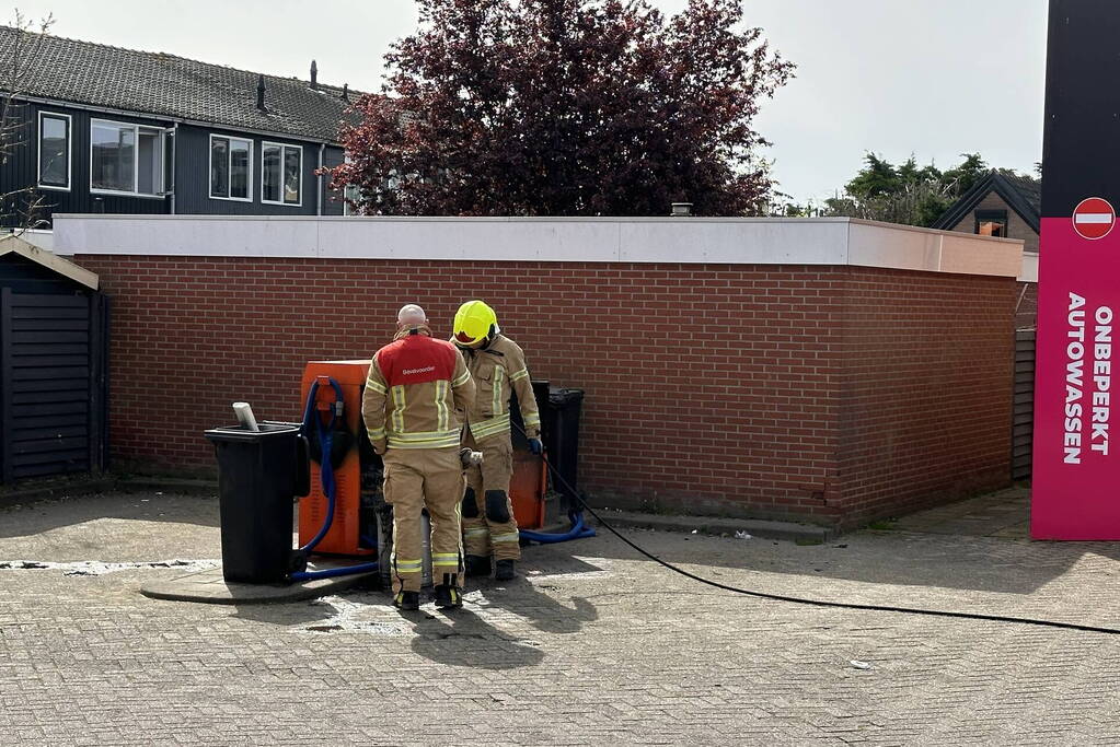 Brand in stofzuiger van benzinepomp