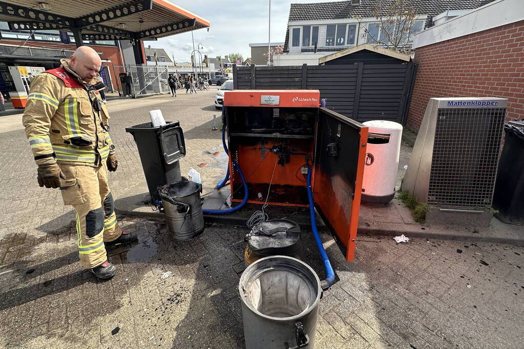 Brand in stofzuiger van benzinepomp