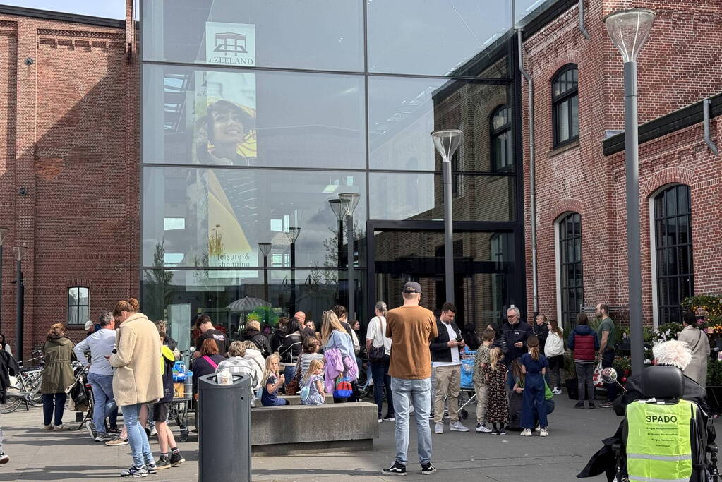 Winkelcentrum ontruimd vanwege storing in sprinkler