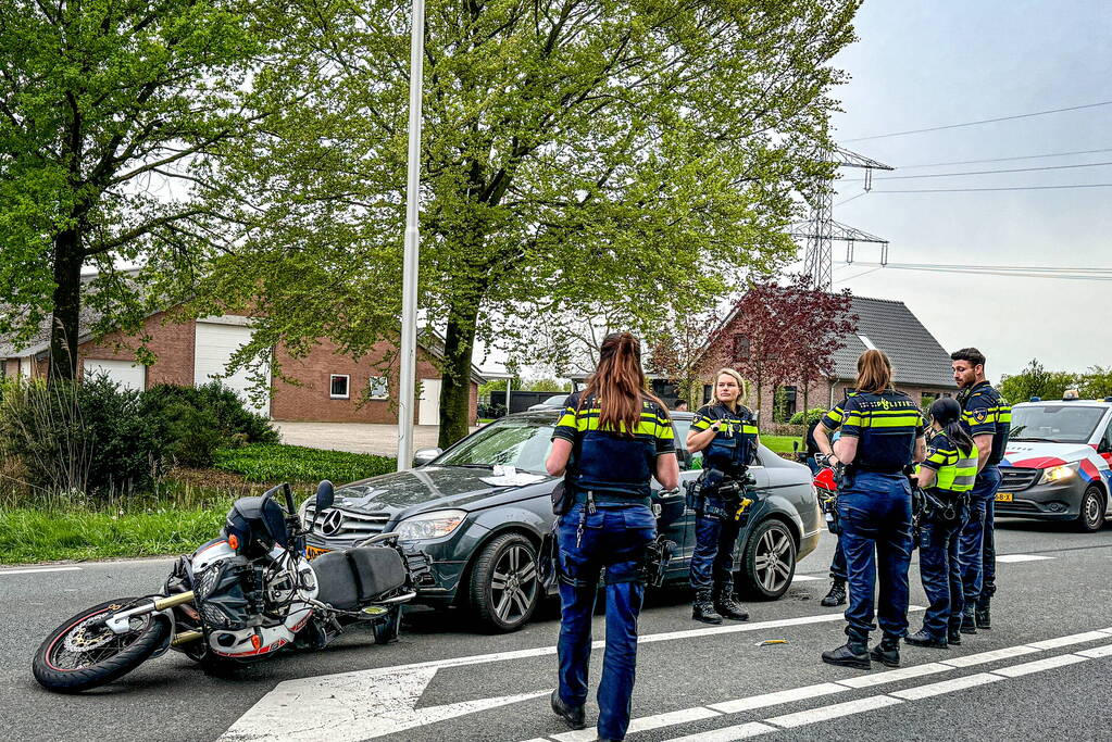 Verkeersruzie eindigt in meerdere valpartijen en vechtpartij