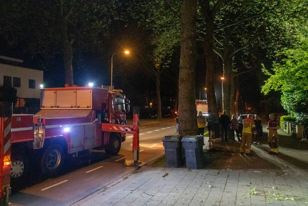 Brandweer aanwezig voor schoorsteenbrand