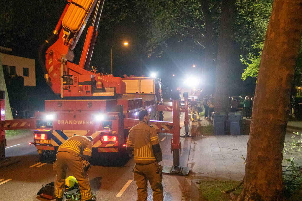 Brandweer aanwezig voor schoorsteenbrand