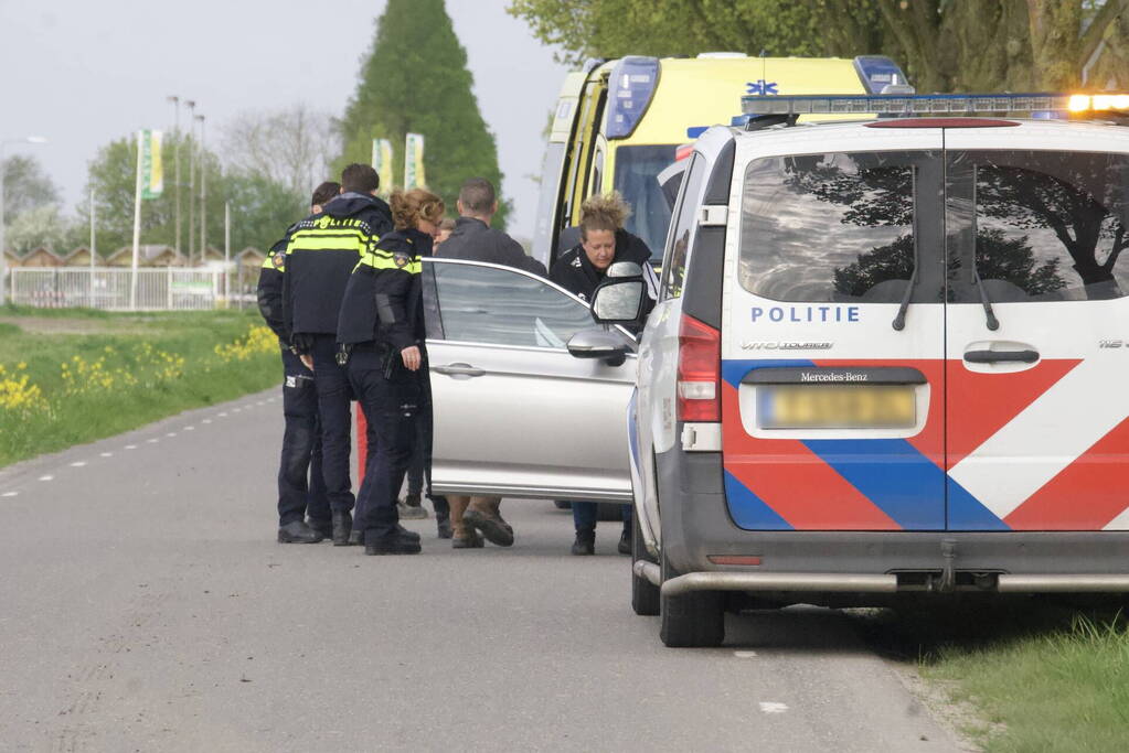 Gewonde en auto's fiks beschadigd bij kop-staartbotsing