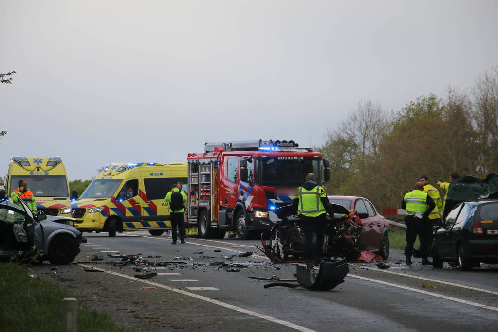 Meerdere gewonden bij ernstig ongeval