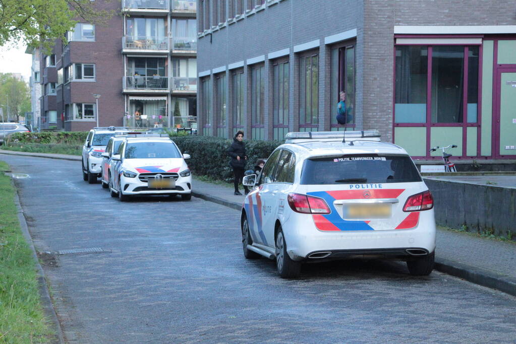 Persoon ernstig gewond na val van trap