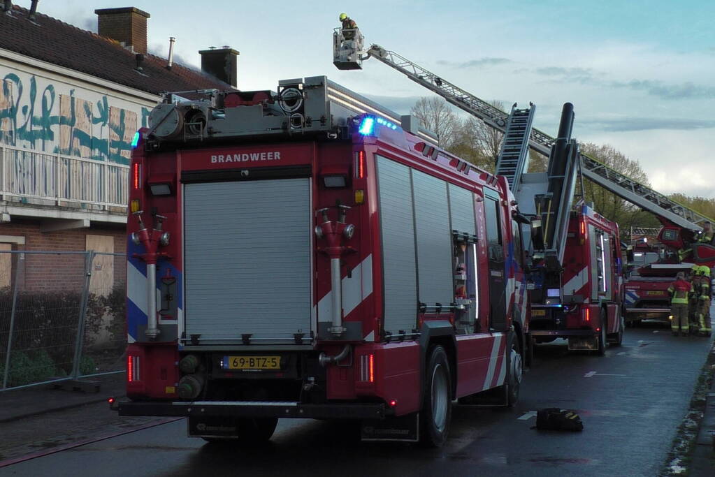 Rookontwikkeling bij brand in sloopwoning