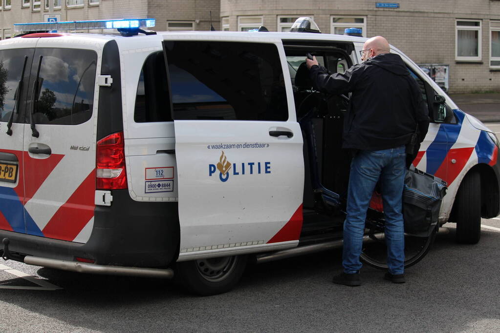 Fietser aangereden door personenauto