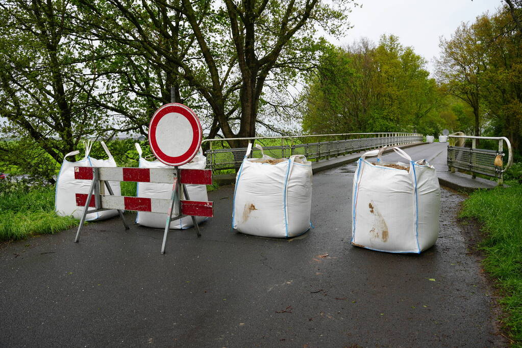 Viaduct niet meer veilig en per direct gesloten