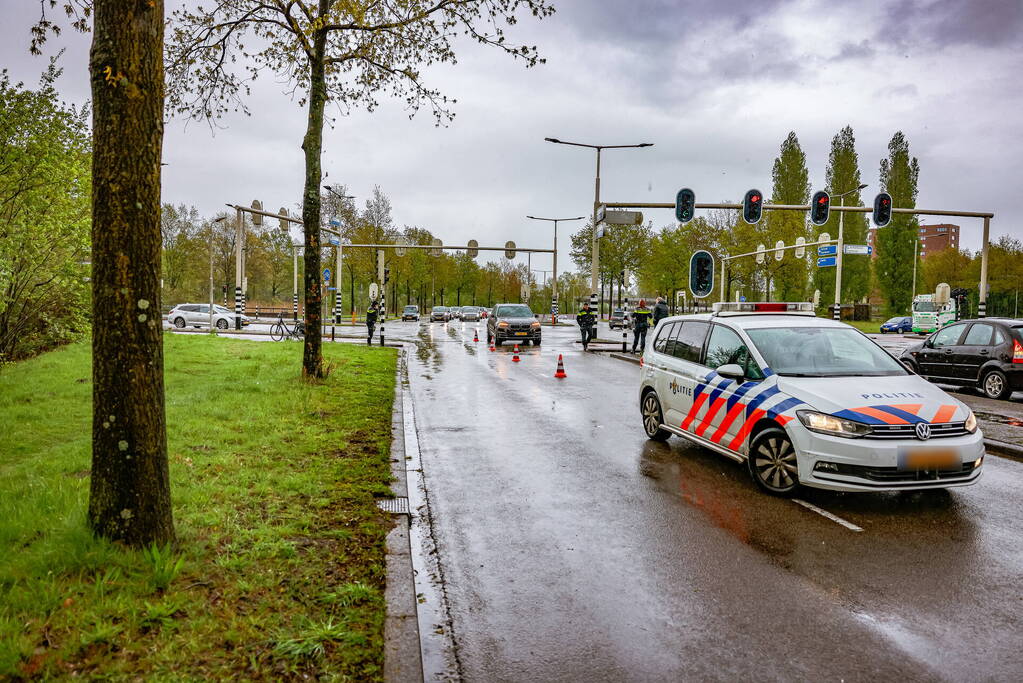 Overstekende fietser gewond bij aanrijding