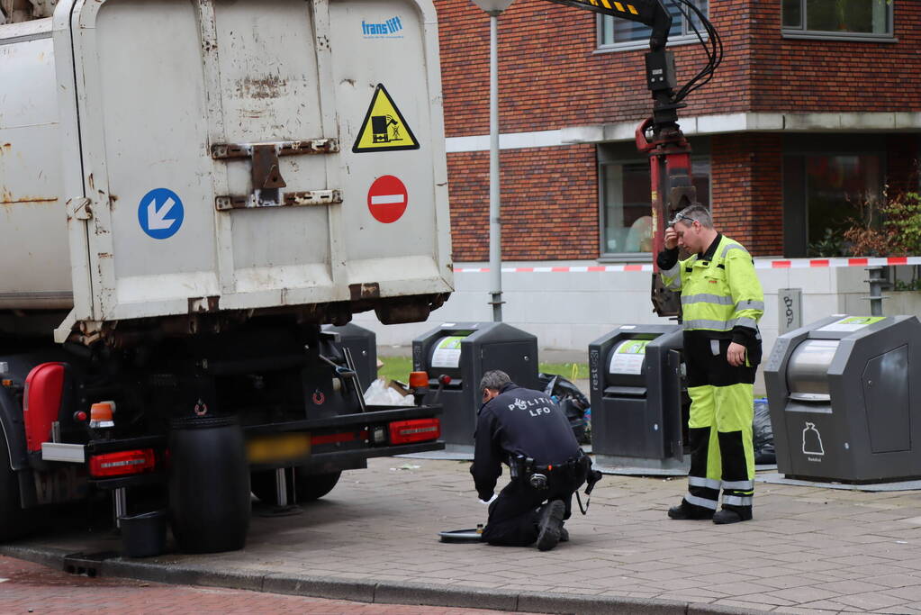 Ruim 500 jerrycans met drugsafval gevonden in ondergrondse containers