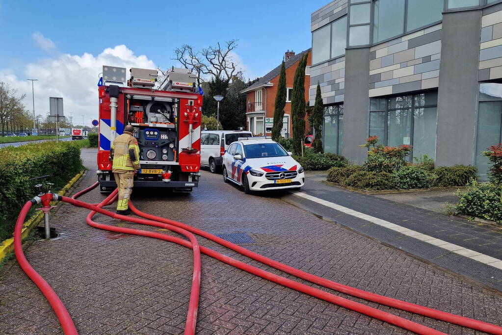 Gewonde bij brand in machine van fabriek