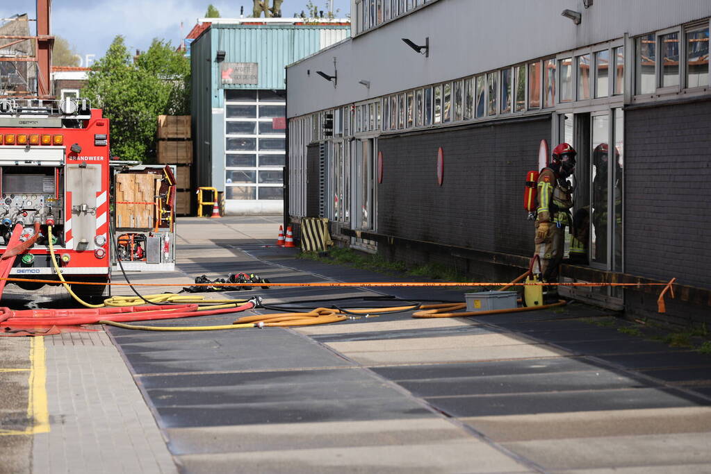 Gewonde bij brand in machine van fabriek