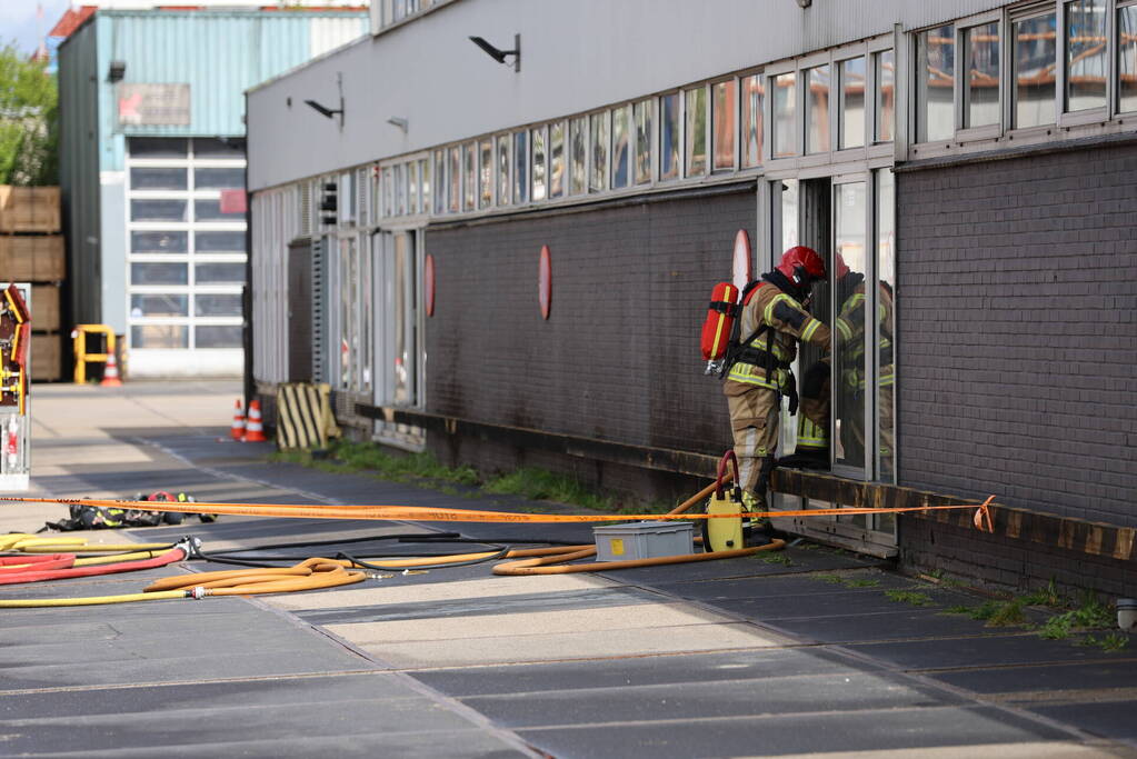 Gewonde bij brand in machine van fabriek