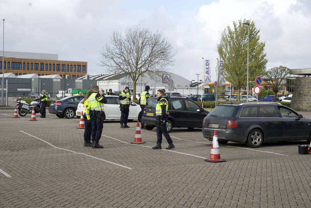 Grote verkeerscontrole door politie en Belastingdienst