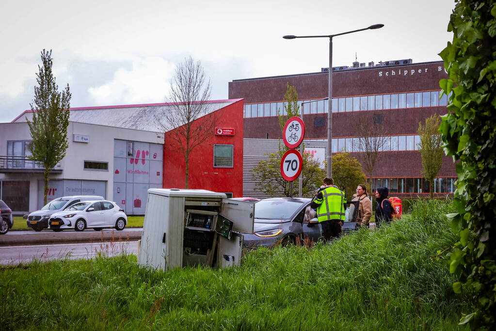 Flinke schade bij botsing op kruispunt