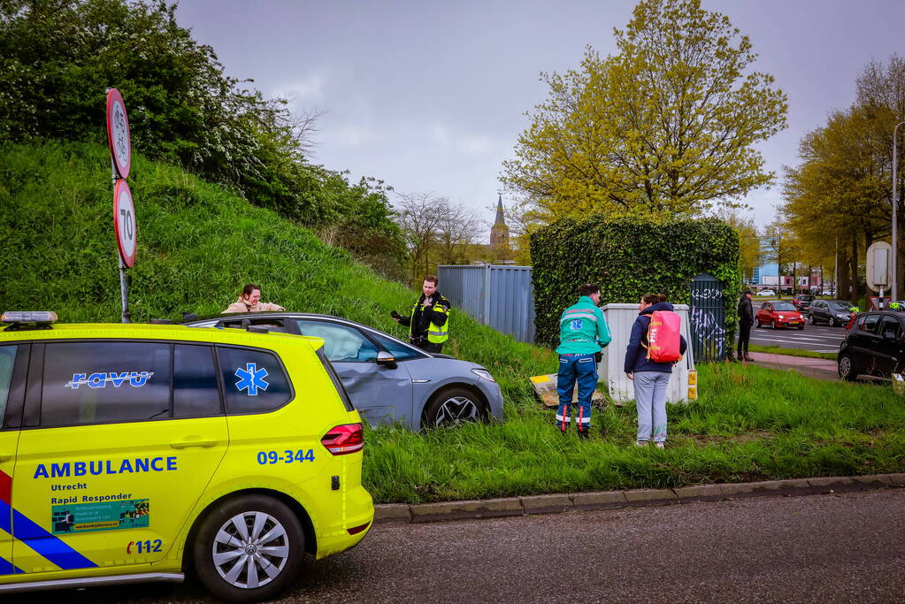 Flinke schade bij botsing op kruispunt