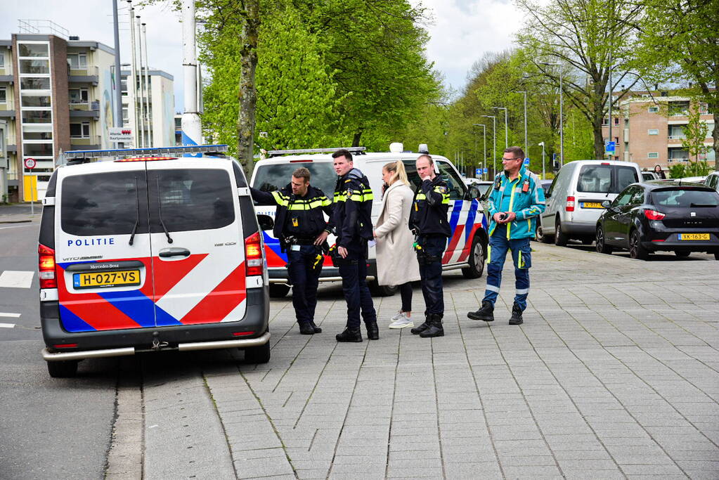 Persoon gewond bij steekincident