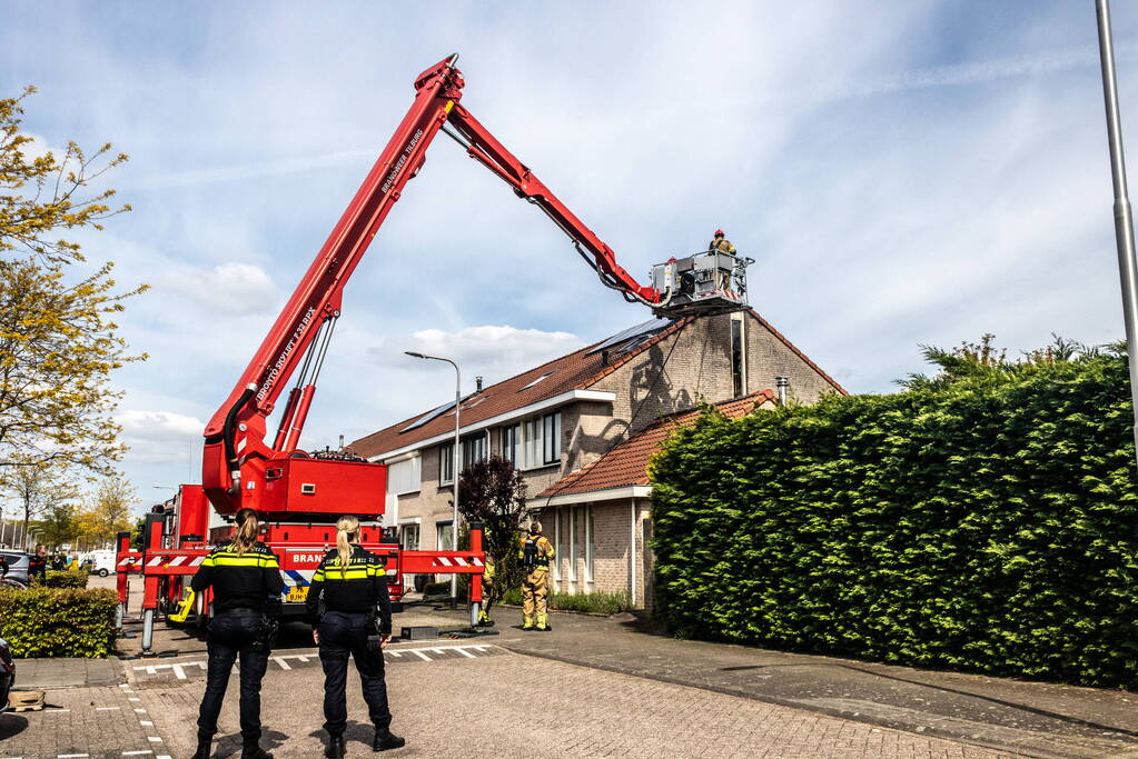 Veel rookontwikkeling bij uitslaande woningbrand