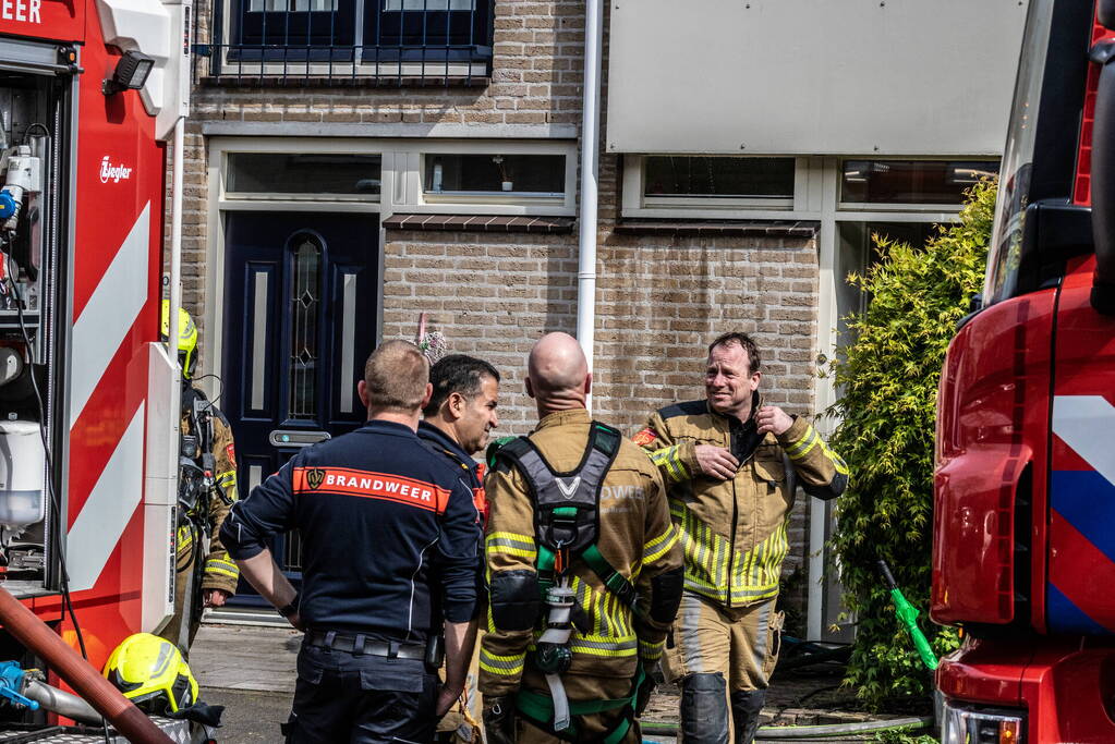 Veel rookontwikkeling bij uitslaande woningbrand